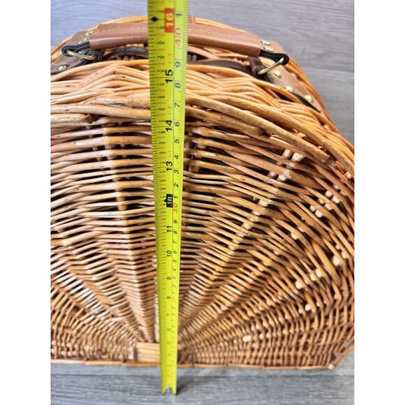 Vintage Wicker Picnic Basket Half Moon Shape Ceramic Plates Cutlery 18x14x8” - Picture 11 of 15